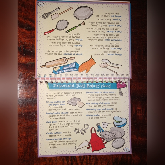 2006 Make, Bake, and Decorate cookbook, gently used - Picture 13 of 15
